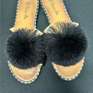 Cute and fluffy Sandel slides